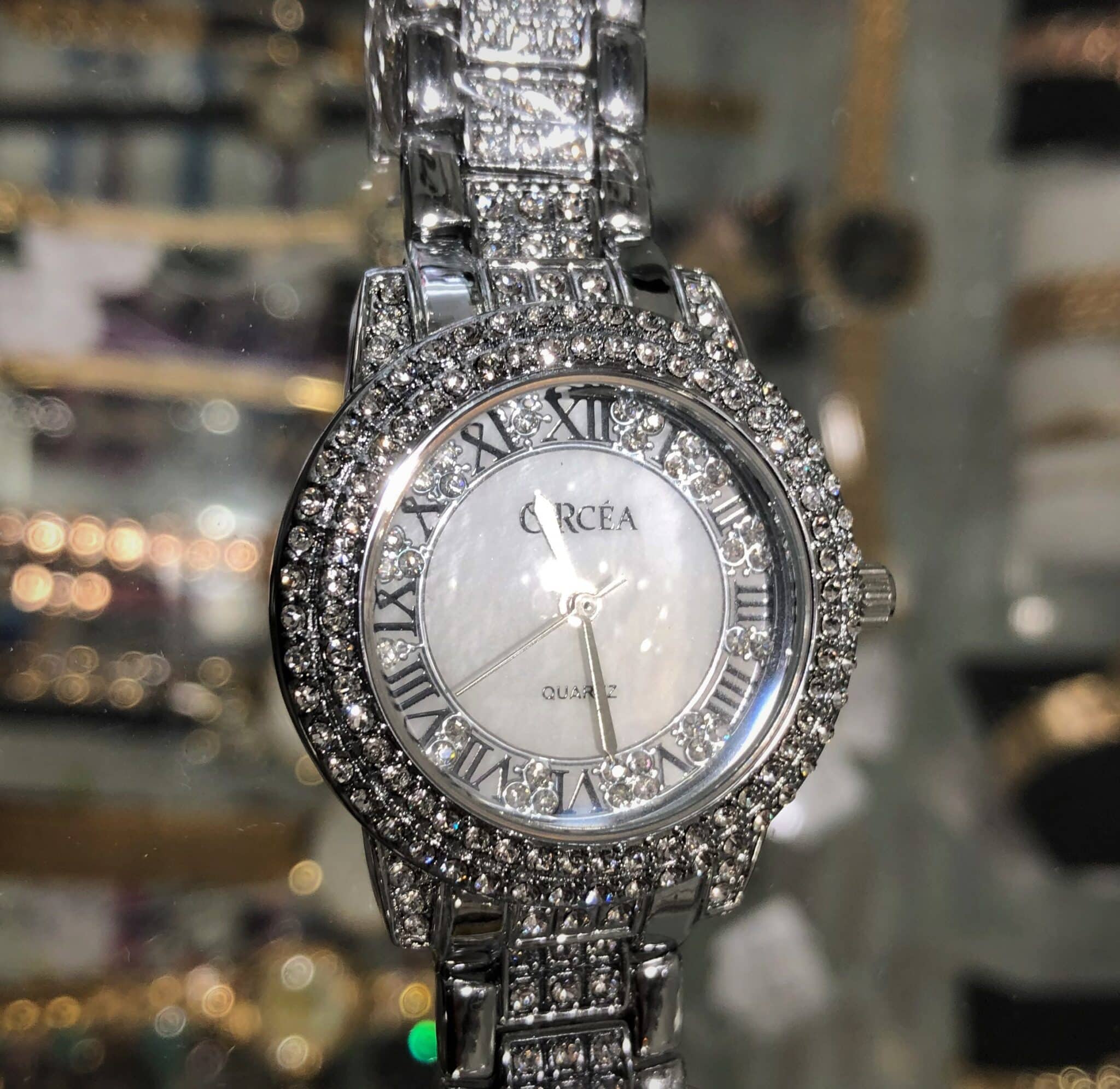 Montre ronde ORCEA argentée - cristaux SWAROVSKI – OLICIABOUTIQUE